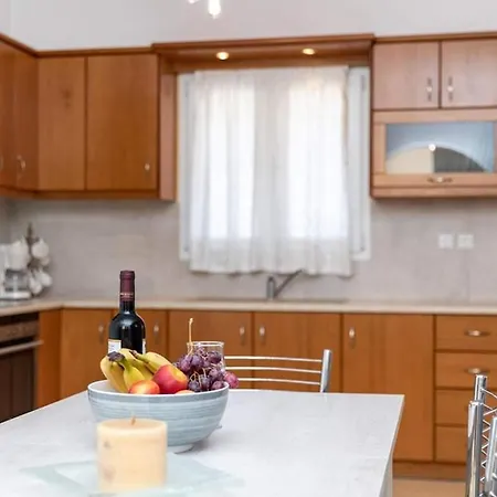 Stamatina House